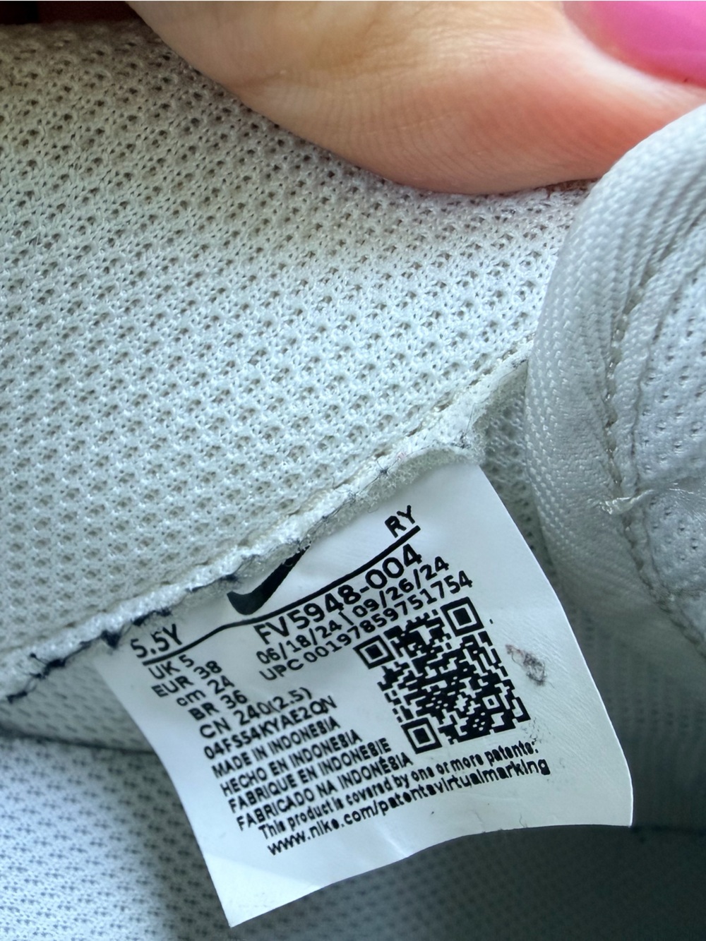 Nike Kids White Air Force 1 Sneakers with Grey Swoosh - Picture 9 of 10